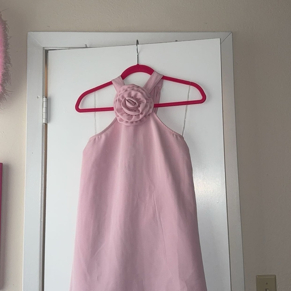 Flower choker halter dress - Picture 2 of 4